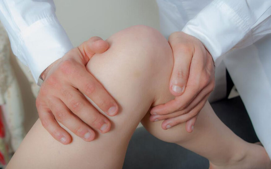 3 knee pain treatment options for seniors