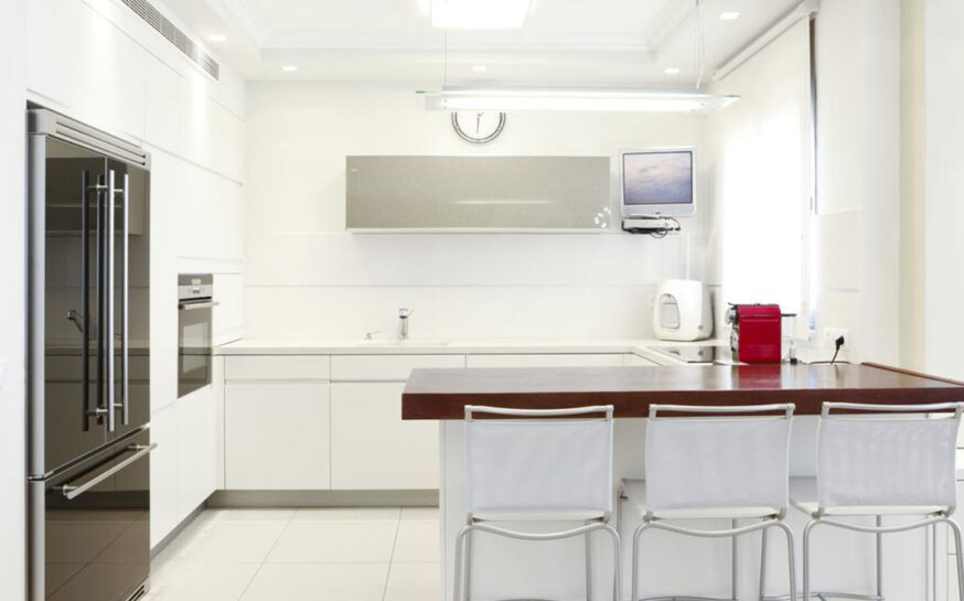 Cleaning tips for your kitchen furniture