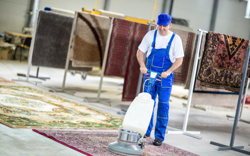 Pros and cons of carpet cleaning services available today