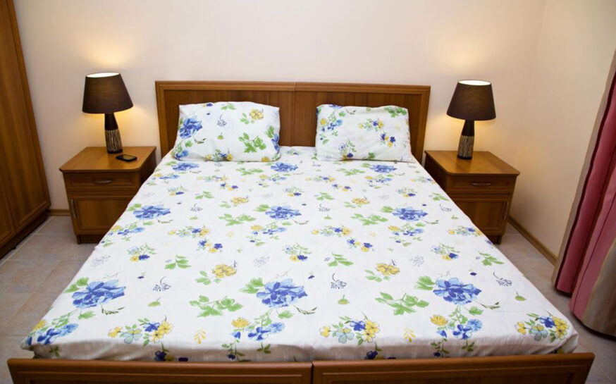 Pros and cons of different types of mattresses