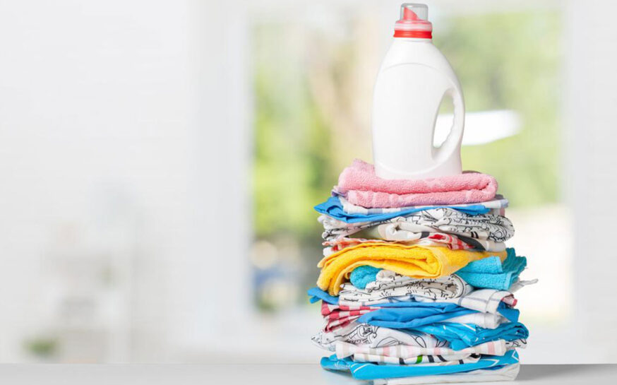 The pros and cons of powder and liquid laundry detergent