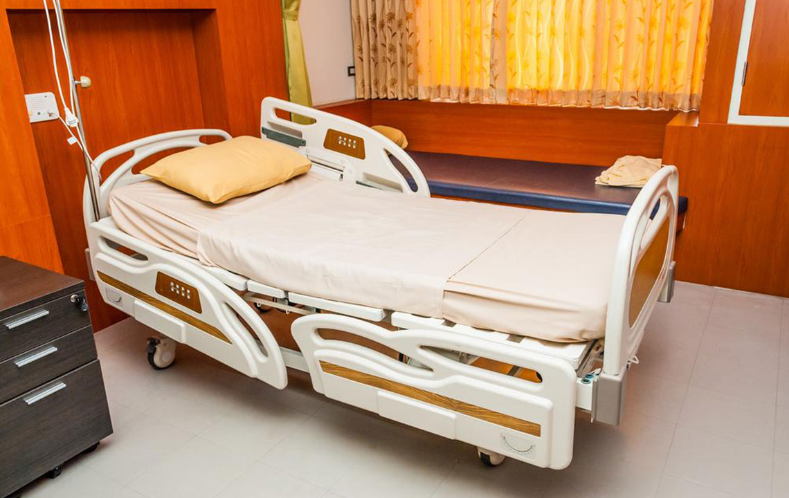 Things to Consider Before Buying Hospital Beds for Home Care